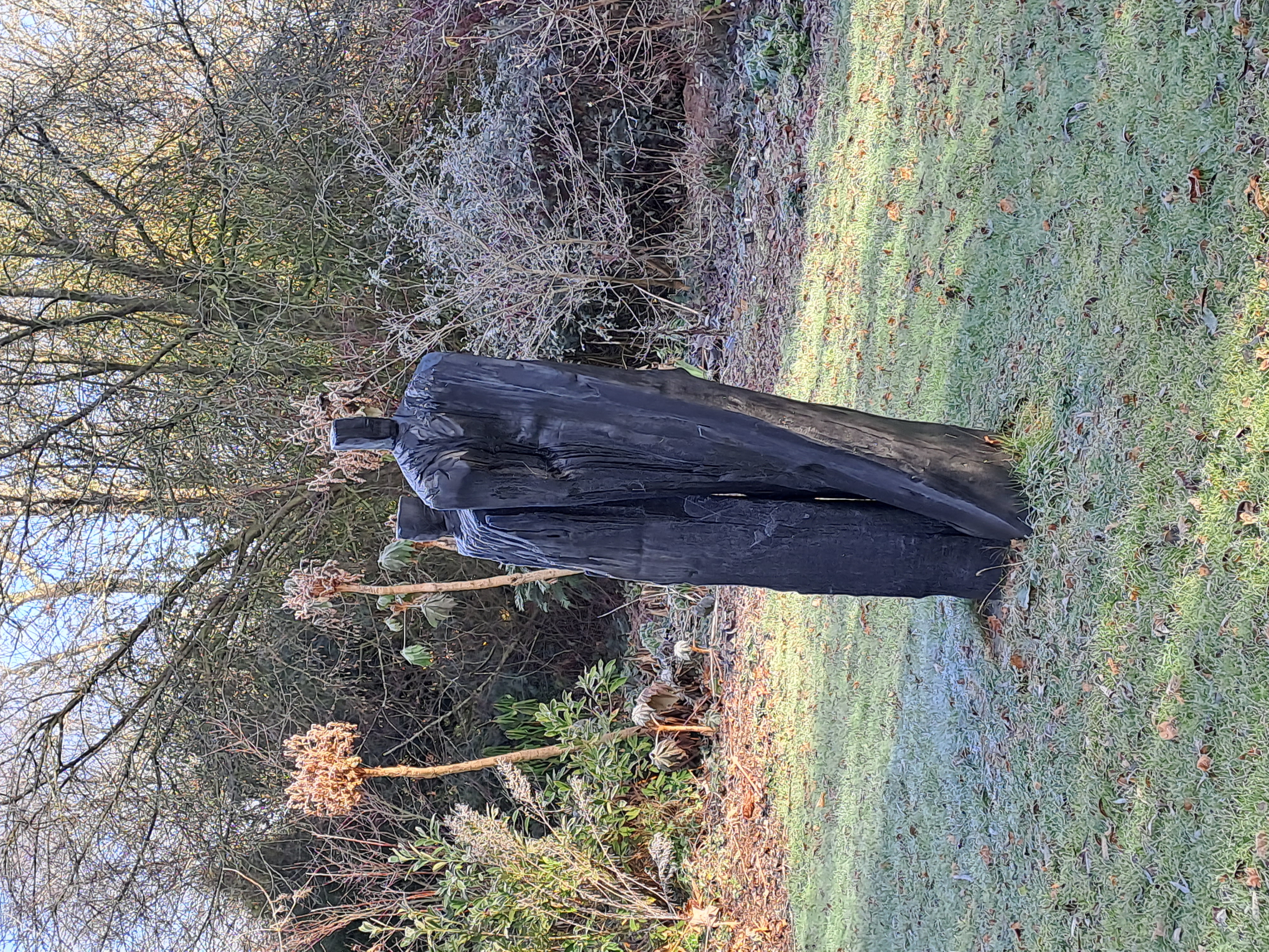 Sculpture de Christian Lapie dans le jardin